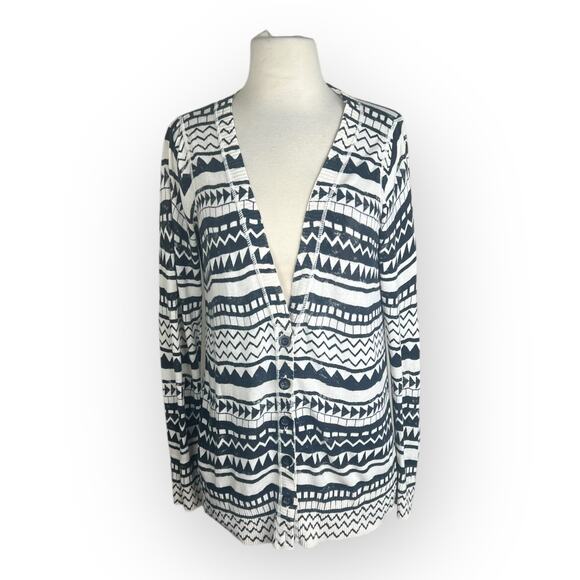 Mossimo V-Neck Button Down Cardigan Sweater Tribal/Geometric Print - Picture 2 of 7